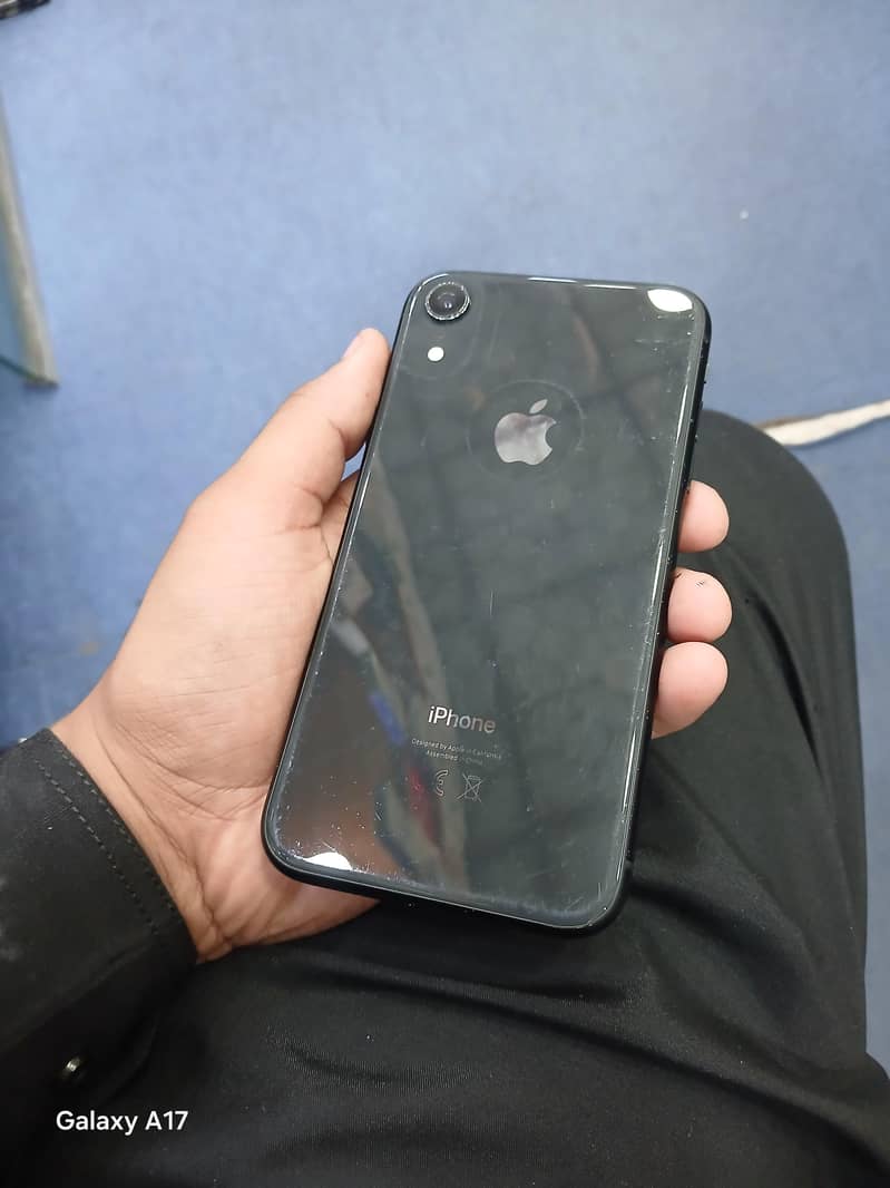 Apple iPhone XR 5