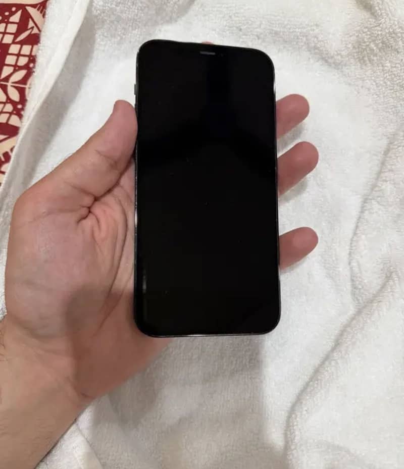 Apple iPhone 12 Pro 3