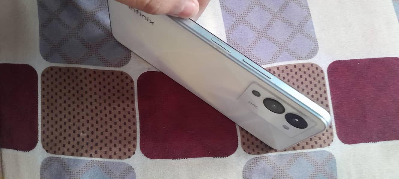 Infinix Note 12 1
