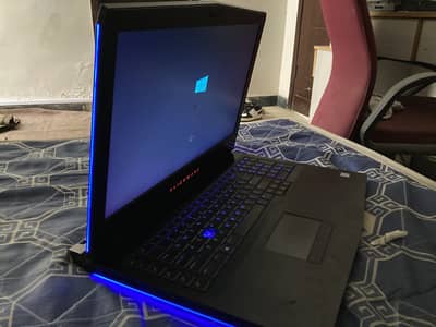 Alienware 17 R4 (For Parts/Repair) – Working GTX 1070 GPU