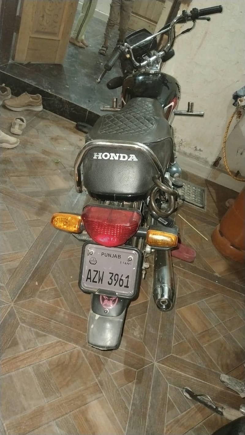Honda70 1