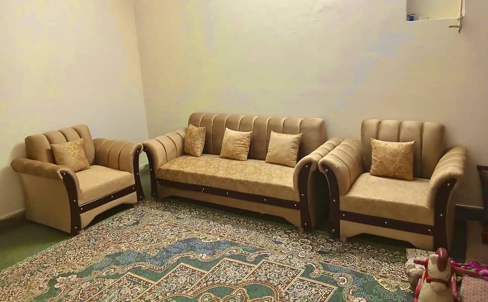 Full Sofa Set 0