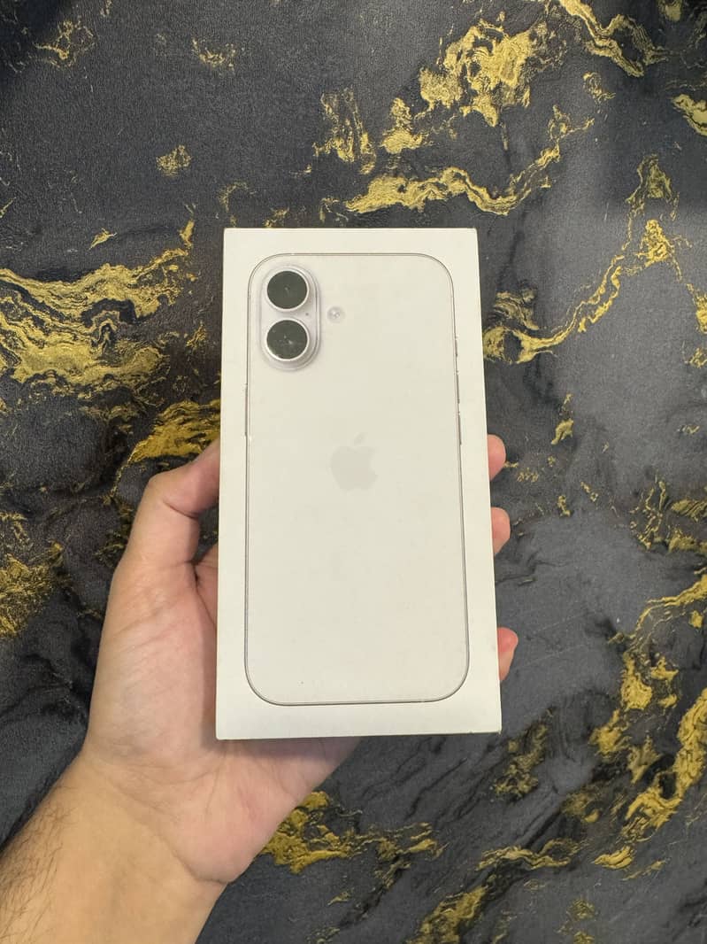 Apple iPhone 17 0