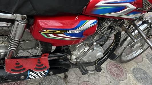 HONDA CG 125 2022 model original condition engine packed all ok