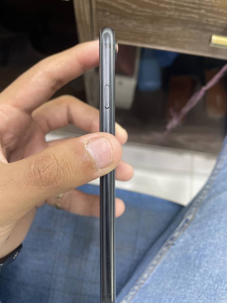 Apple iPhone SE 1