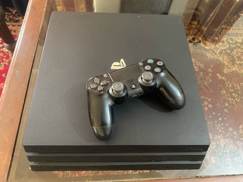 PS4 PRO 4
