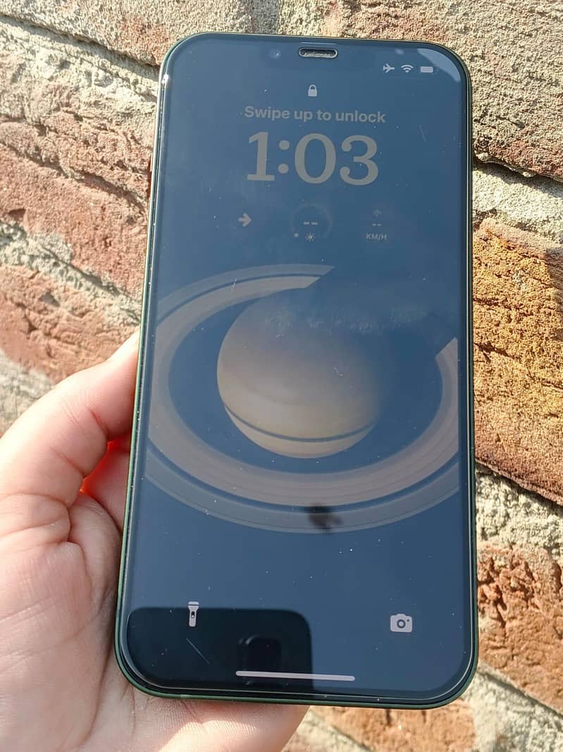 Apple iPhone 13 1