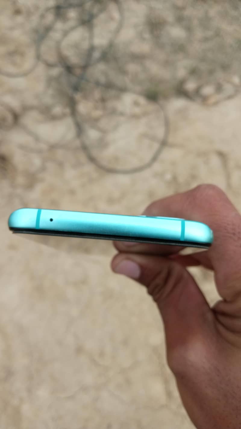 One Plus 8T 5