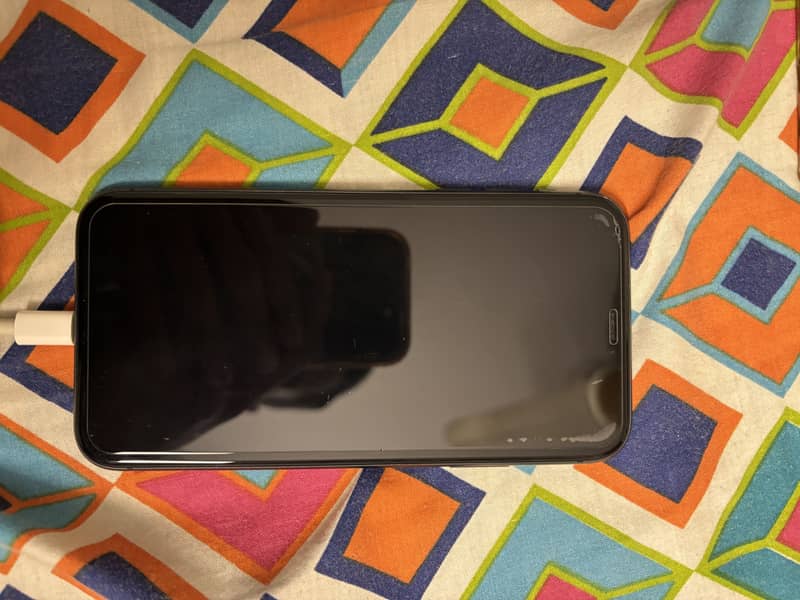 Apple iPhone 11 0