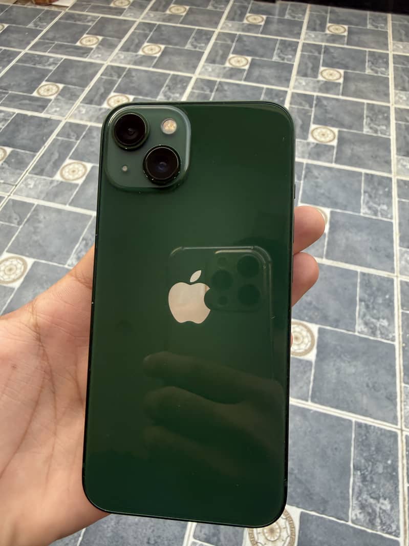 Apple iPhone 13 3
