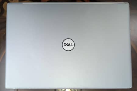 Premium Slim Dell Inspiron 13 (7370) Core i7 8th Gen