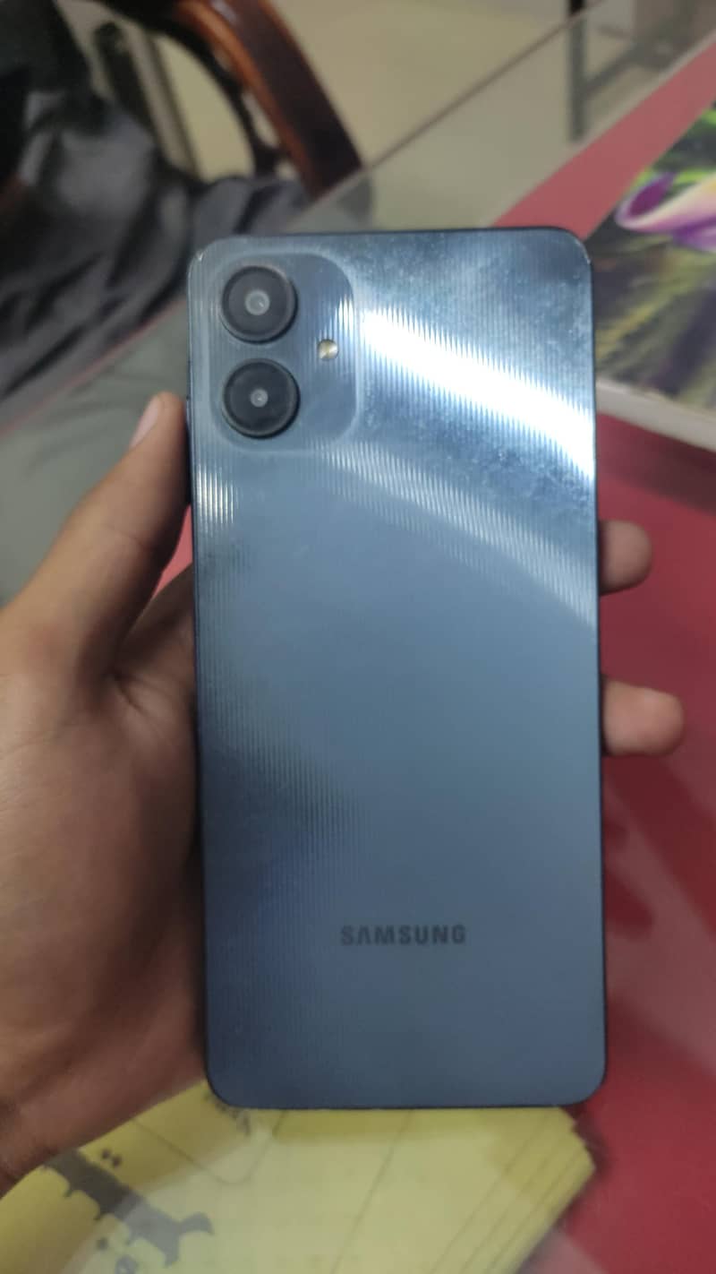 Samsung Mobile A06 0