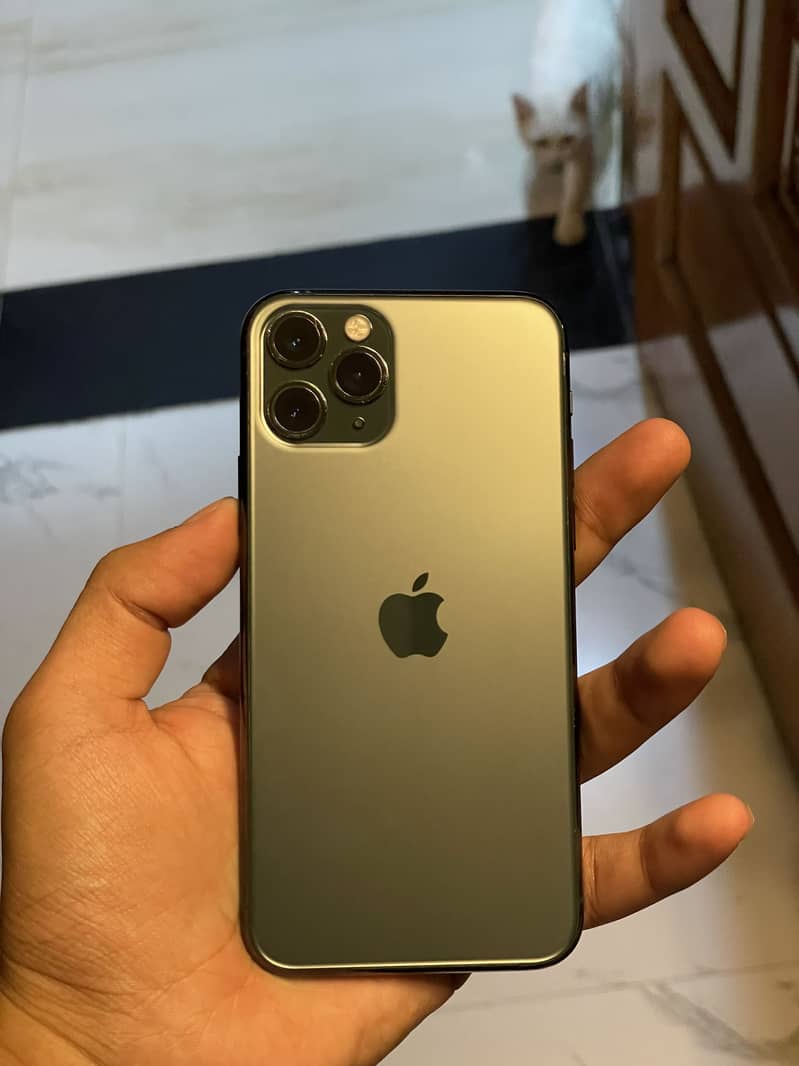 Apple iPhone 11 Pro 1
