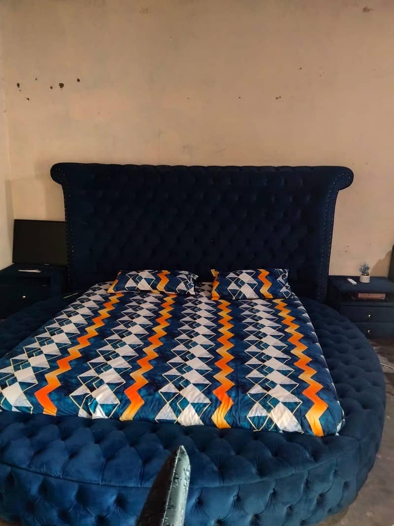 gold bed large size 0