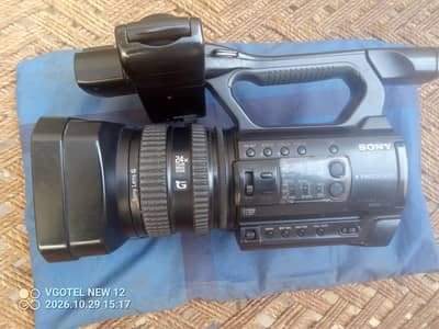 Sony camera video NX 100
