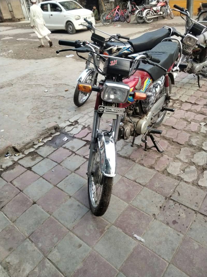 Honda cd 70 0