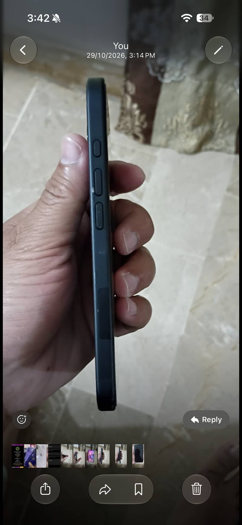 Apple iPhone 16 JV 1