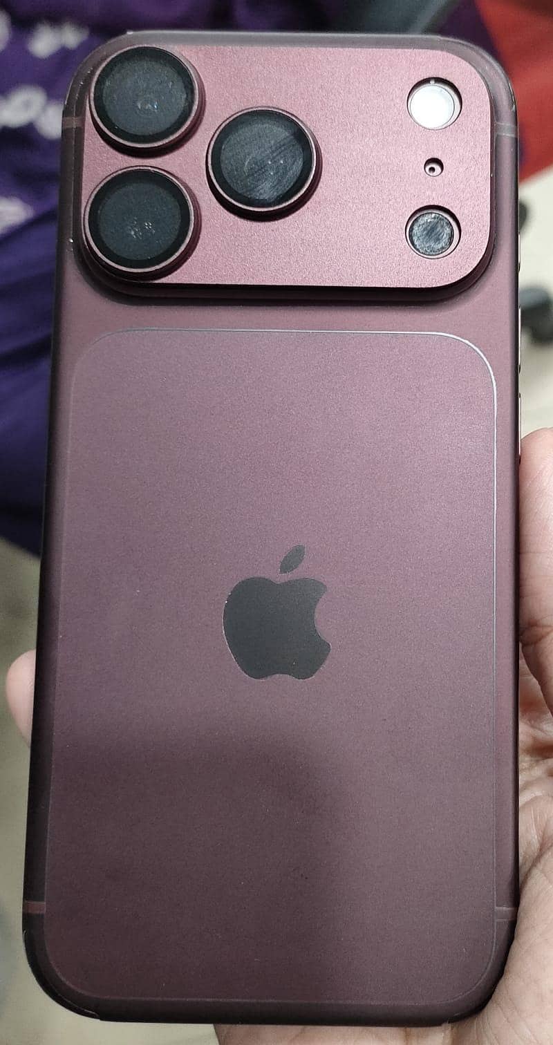 iPhone 18 pro 1