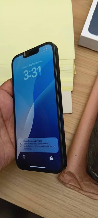 Apple iPhone 14