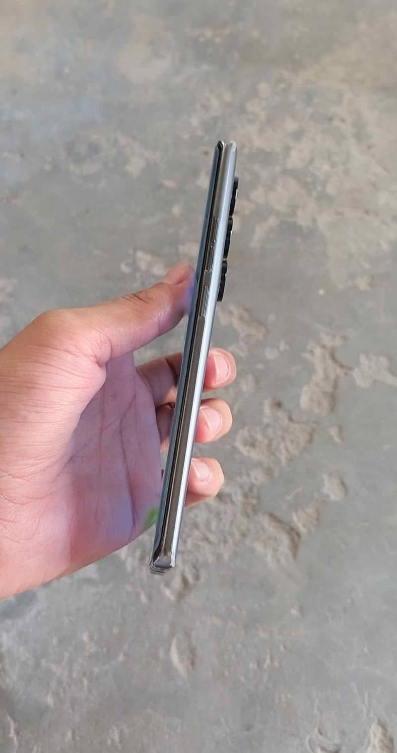Tecno CAMON 40 Pro 5