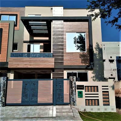 05 Marla Slighty Used House For Sale Available In DHA Phase 11 Rahbar Lahore