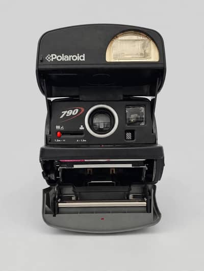 polaroid Instant camera Bilkul working