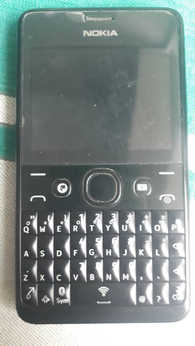 Nokia 210