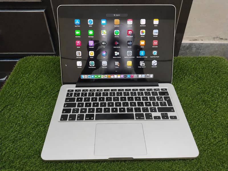 MACBOOK PRO 10/10 1