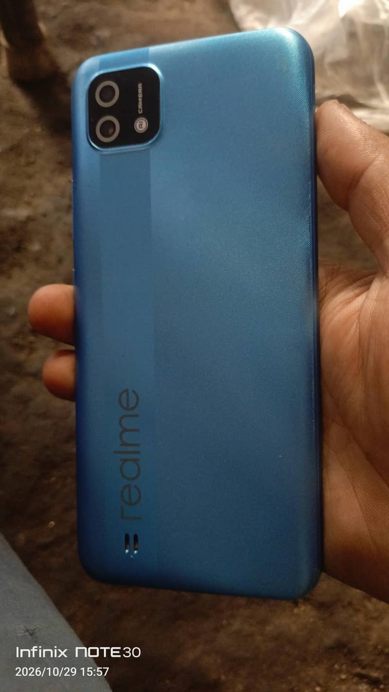 Realme C11 0