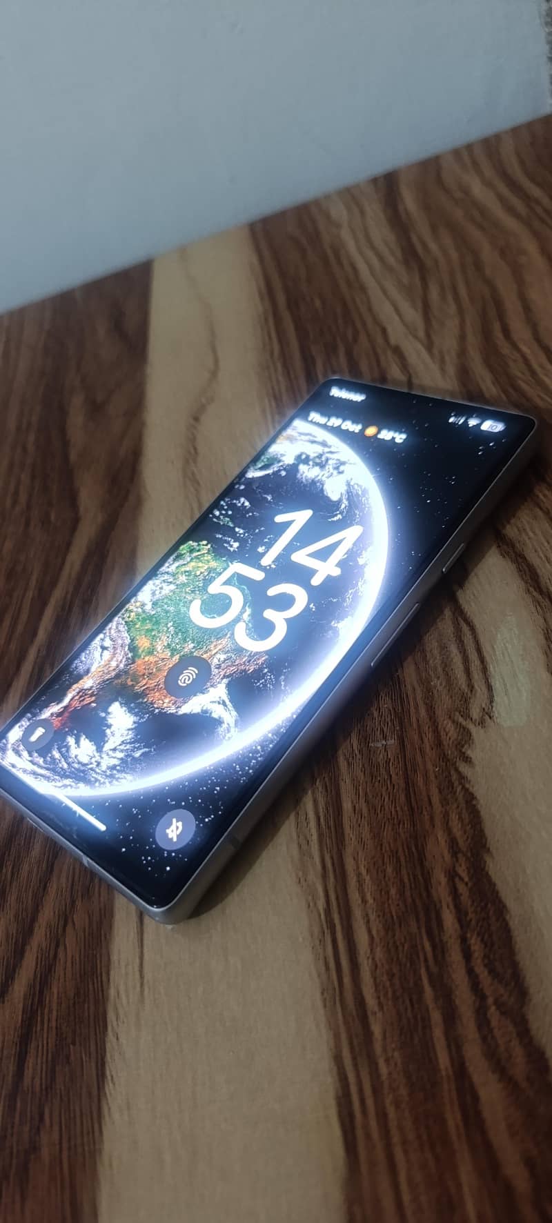 Google Pixel 7a 4