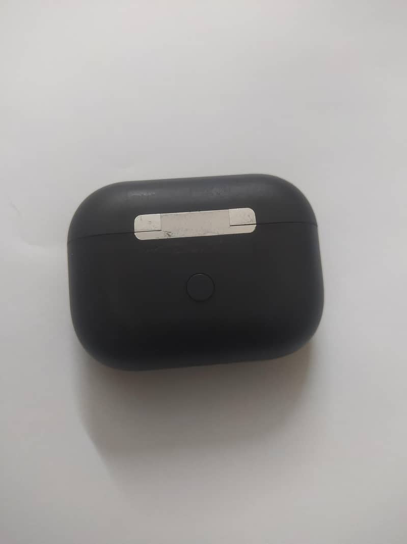 Earbuds 1