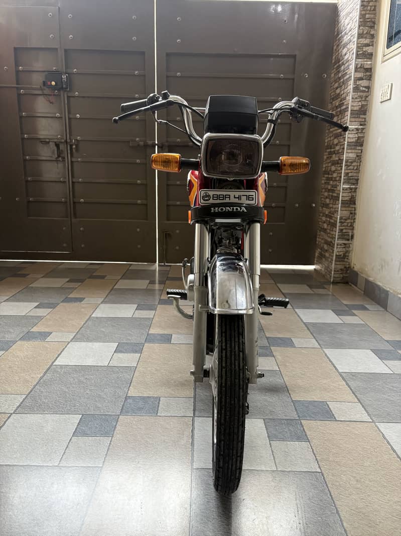 Honda CD 70 3
