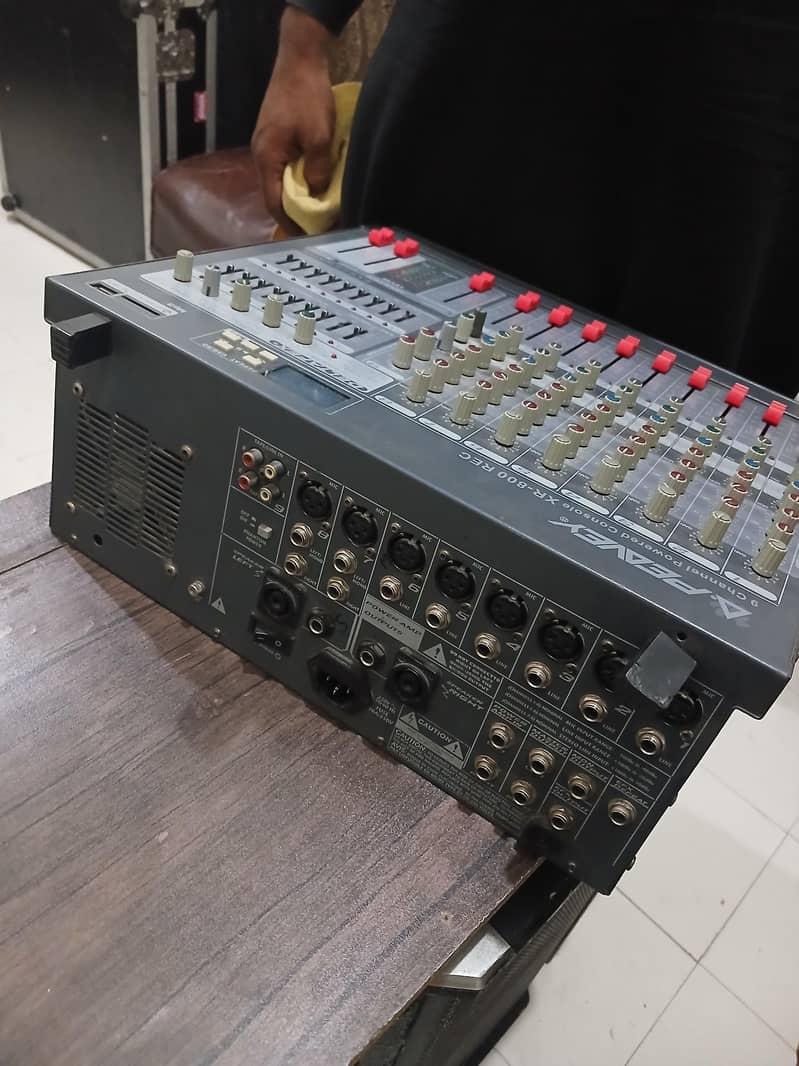800F Peavey 1