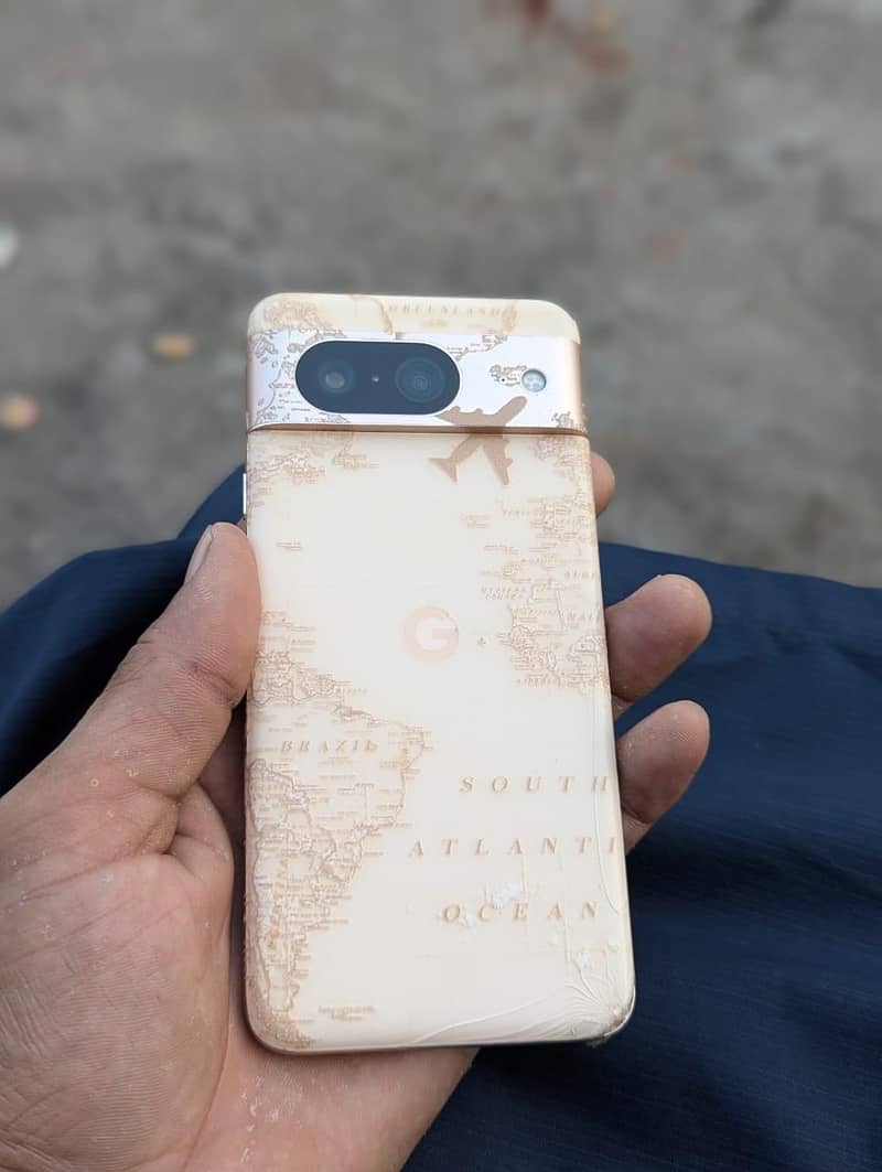 Google Pixel 8 1