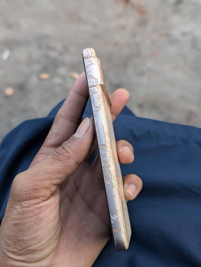Google Pixel 8 7