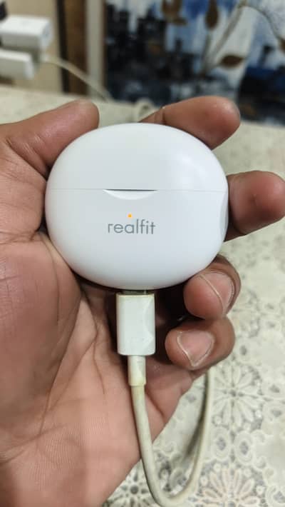 RealFit F2 pro