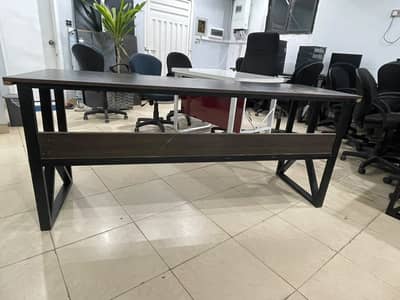 Used Office Furniture for Sale | Computer Tables, Office Chairs & Desk
