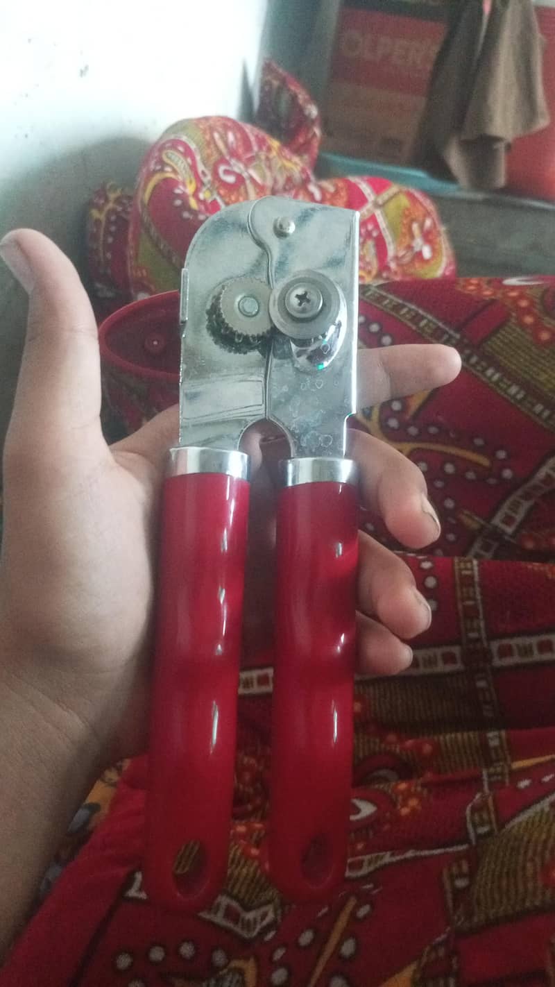 can cutter 1