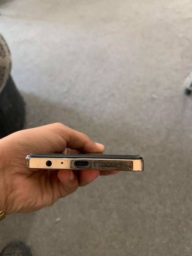 Infinix Note 30 8