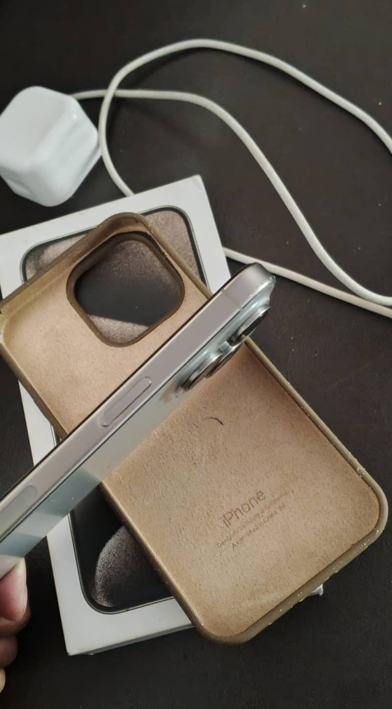 iPhone 15 Pro Max Jv 1