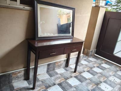 Dressing Table with Mirror