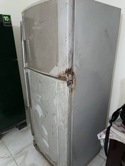 Dawlance fridge