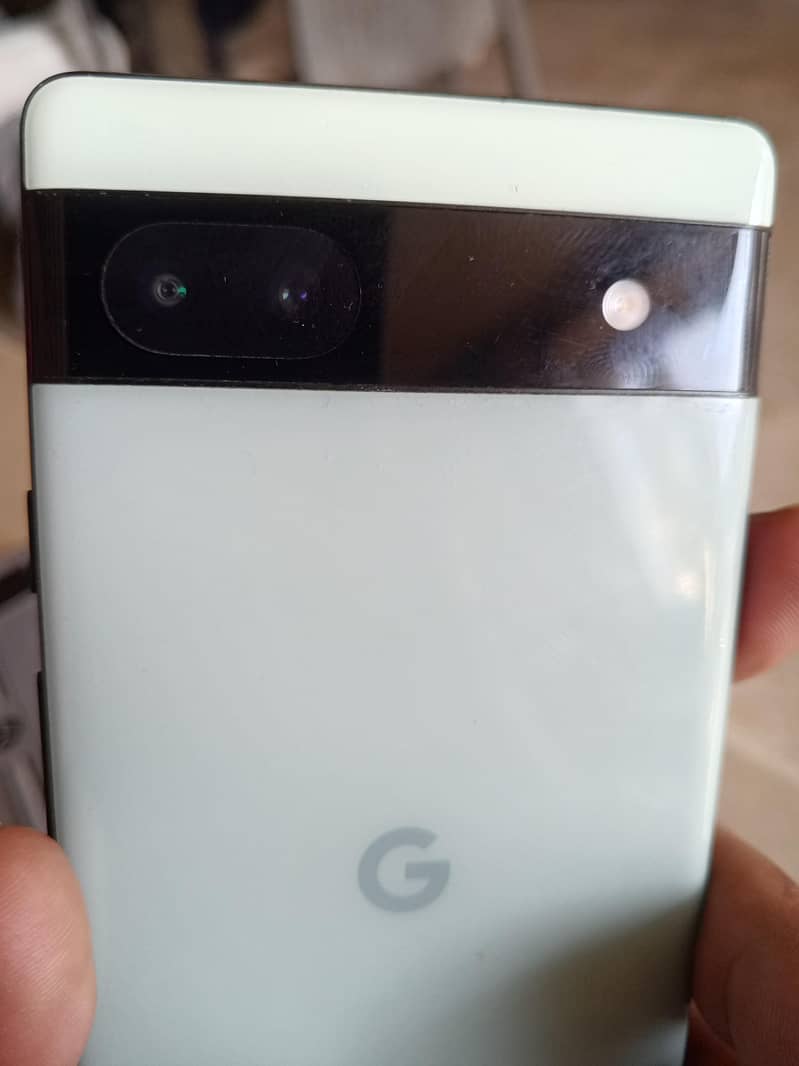 Google Pixel 6a 4