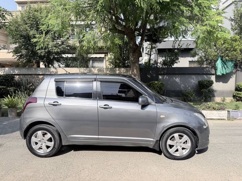 Suzuki Swift 2011 4