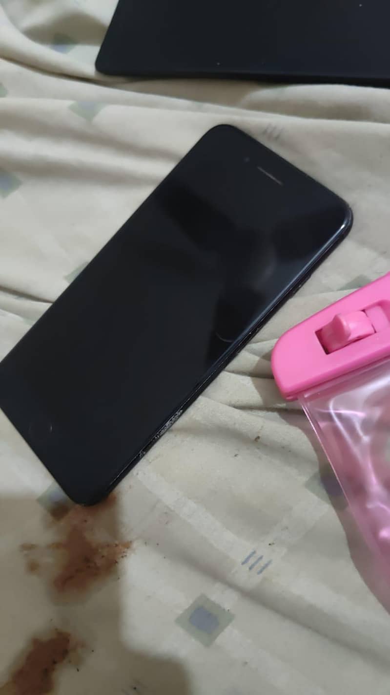 Apple iPhone 7 Plus 256gb Pta 1