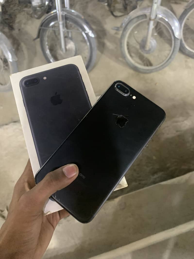 Apple iPhone 7 Plus pta approved with box 0