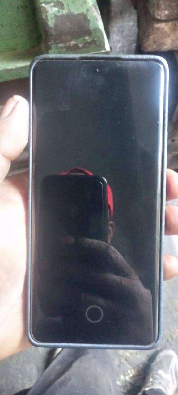 Xiaomi 14 Pro 0
