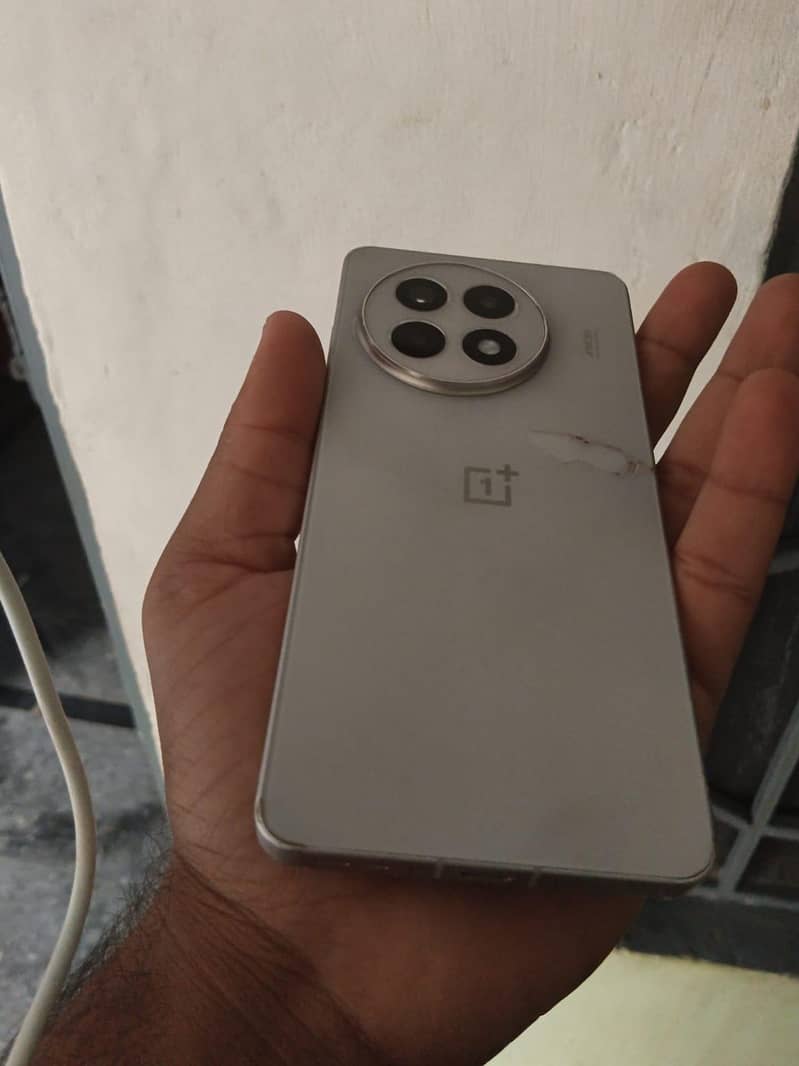 One Plus Ace 5/13R 1