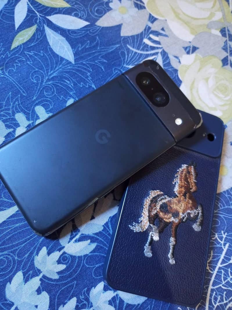 Google Pixel 8 1