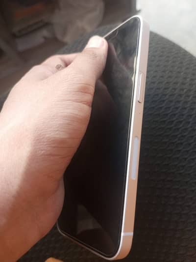Apple iPhone 14